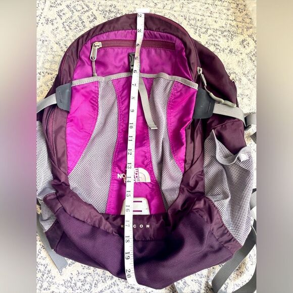The North face Recon laptop bookbag Purple/Grey Padded Staps backpack - Picture 10 of 14